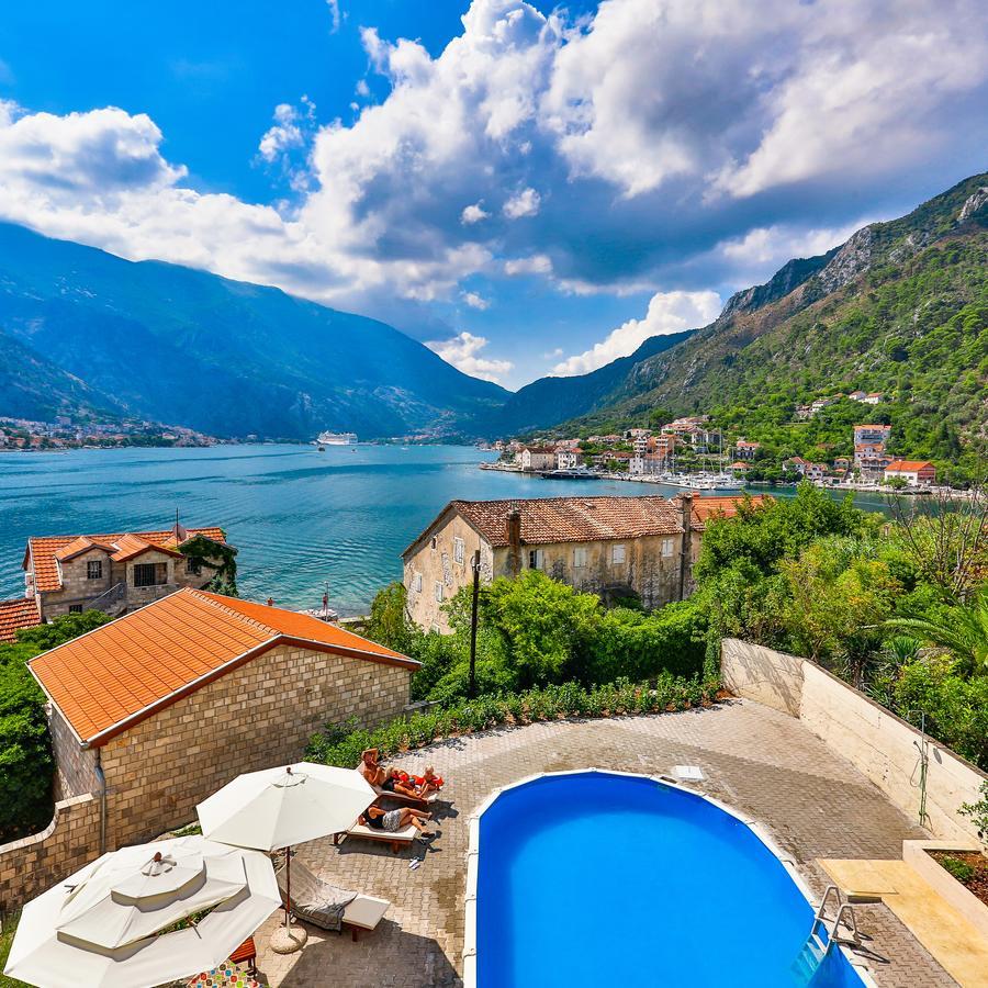 Hotel Perla Adriatica Kotor Exterior photo